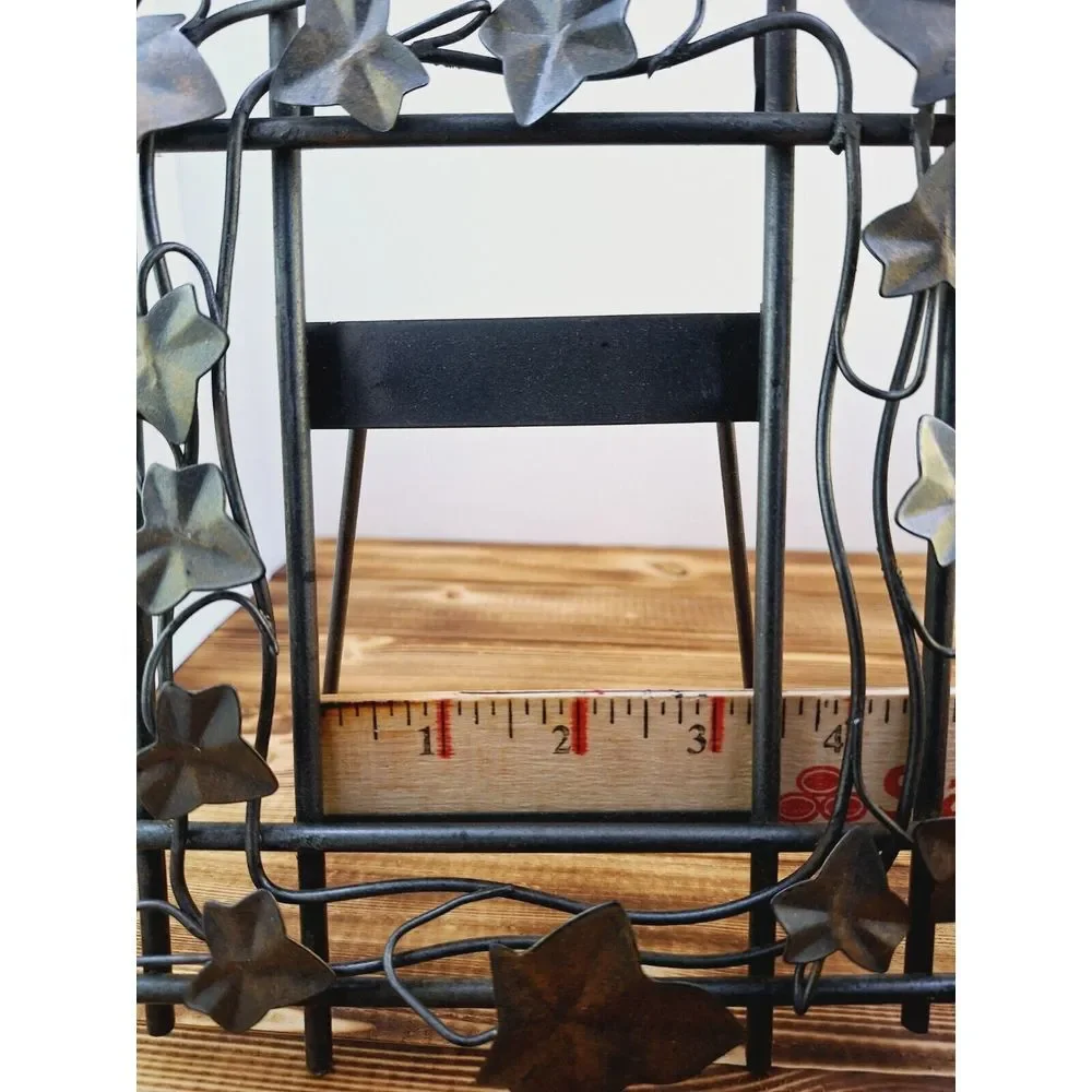 Metal Vine Picture‎ Frame Holds 3x5 Photo Home Decoration